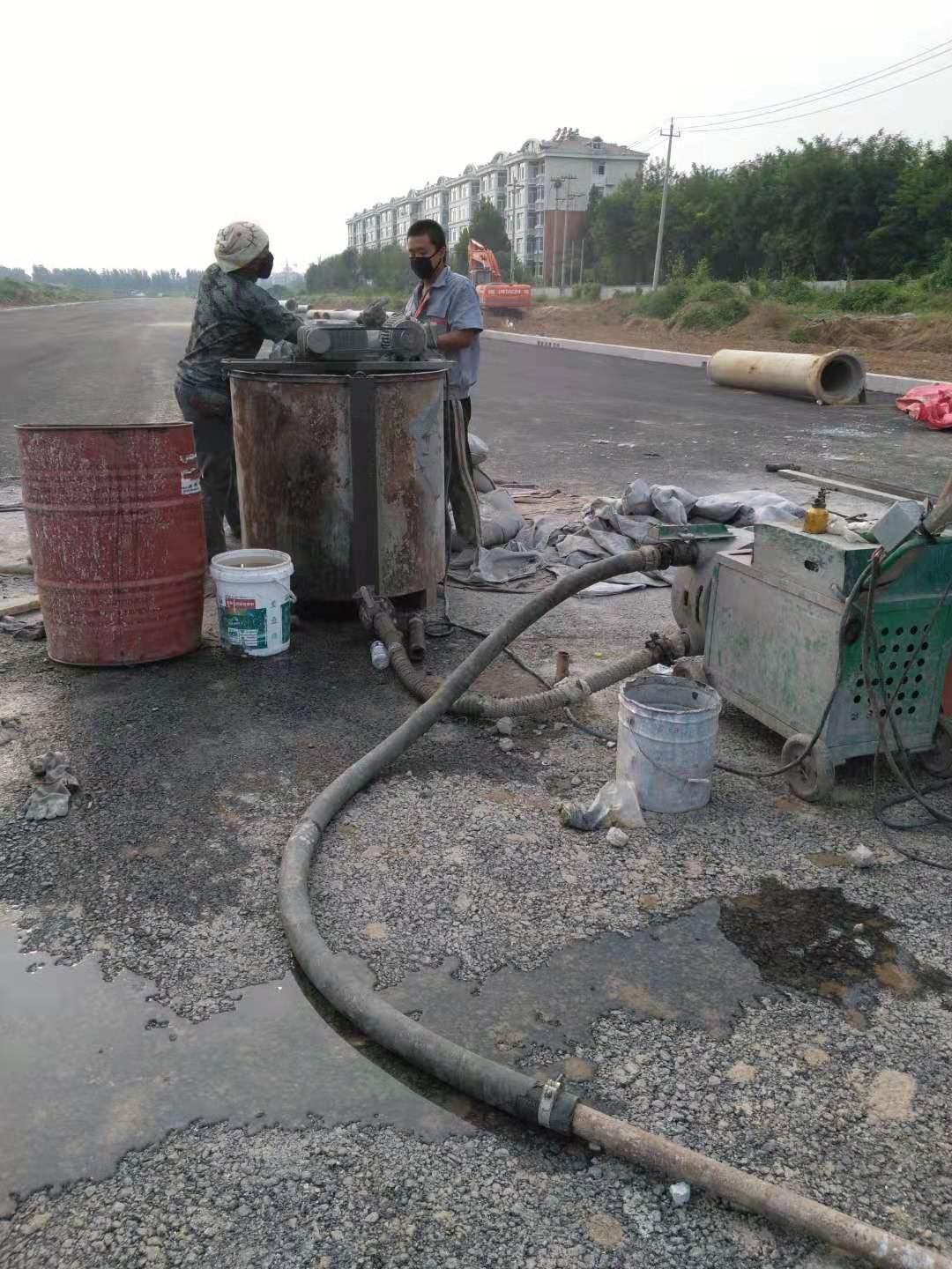 塔城进行地基基础加固的原因和方法都有哪些呢?